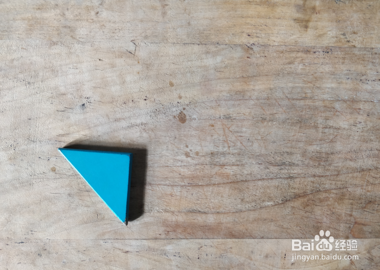 用七巧板怎样拼一只饿得耷拉头的鸟儿？