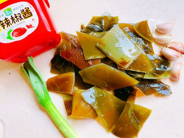 酱味糖醋姜蒜海带丝