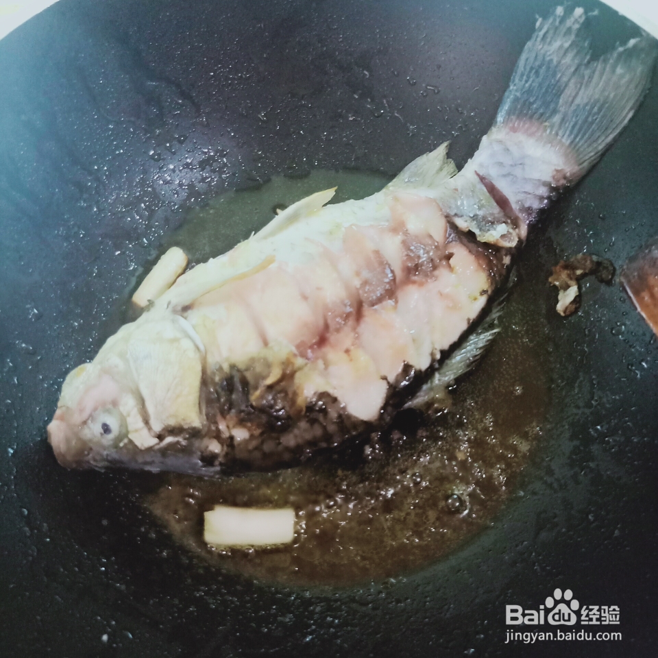 怎么做超简单的鲫鱼豆腐汤?