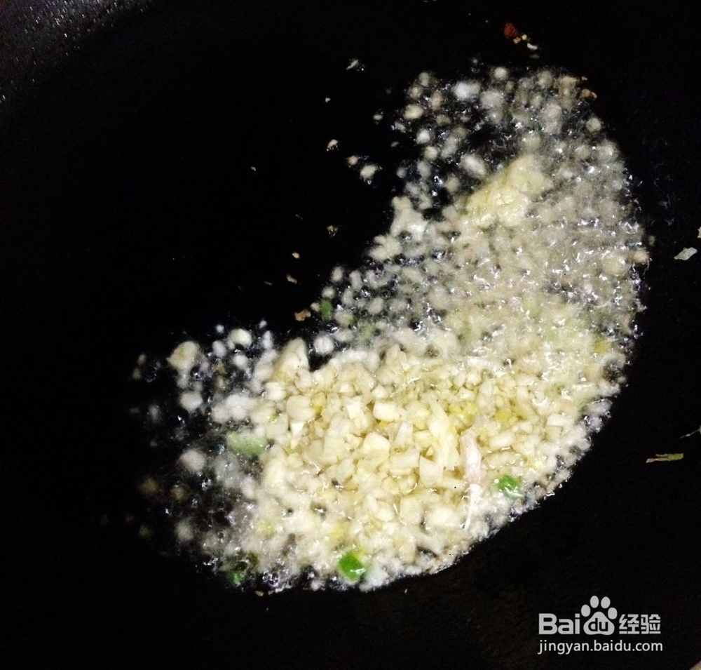 白菜猪肉水饺和酸辣蘸碟