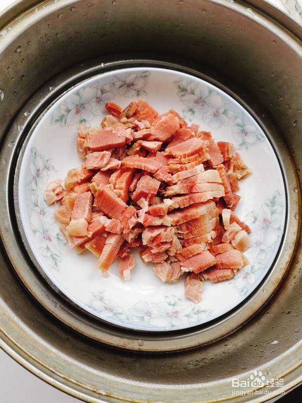 火腿炖肘子怎么做