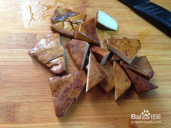 炝拌洋葱黄瓜的制作方法