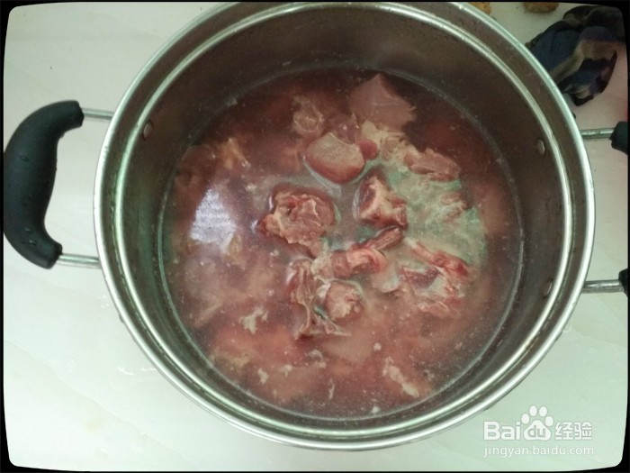 #美食#如何做茶树菇炖排骨呢?