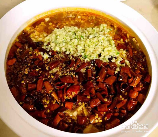 成都本地人就是爱吃辣来看看水煮肉片怎么做