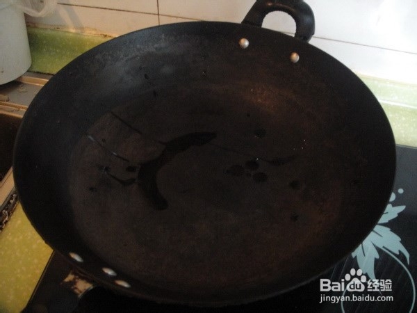 如何炒青笋肉丝？