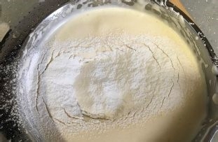 青葡萄海绵蛋糕