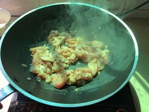 教你怎么做青椒炒鸡肉