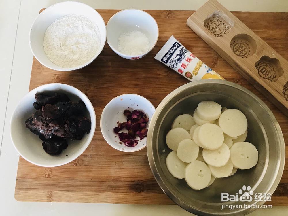 好吃不腻的玫瑰豆沙山药糕