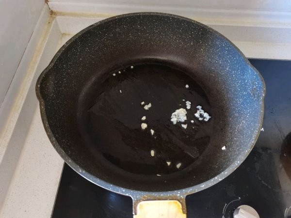 番茄菌菇丸子汤
