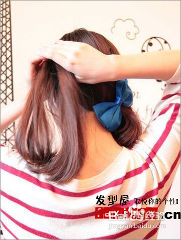 怎样DIY韩国简洁盘发发型