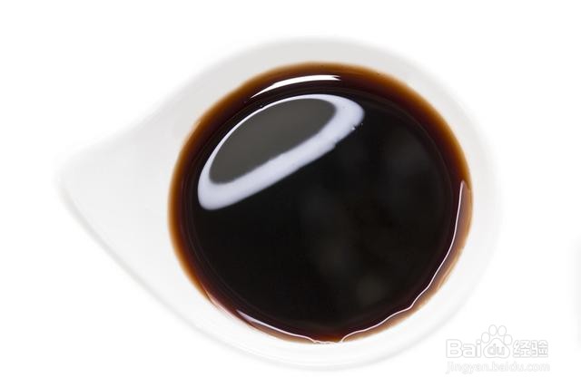 禽蛋类：枣菇蒸鸡