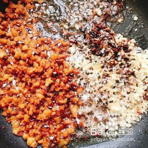 教大家做香酥肉末与杏鲍菇