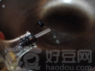 板筋肉炒芥蓝头--做法