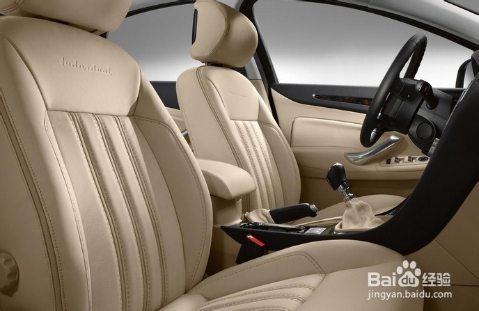 汽车皮革内饰如何清洁保养？