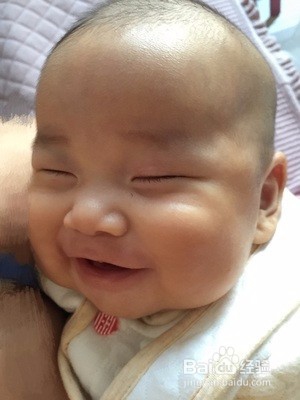 如何让宝宝喜欢上洗澡？