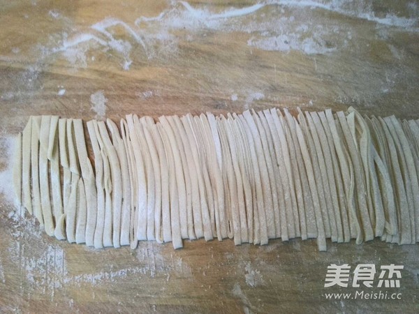 西红柿手擀面