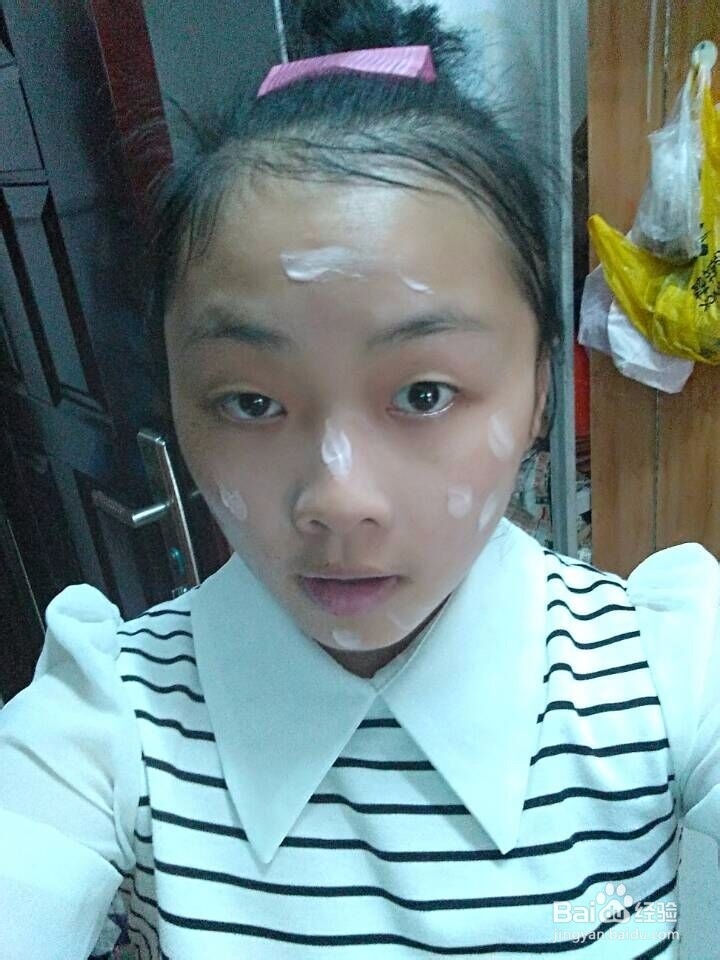 初学化妆你应该怎么做?