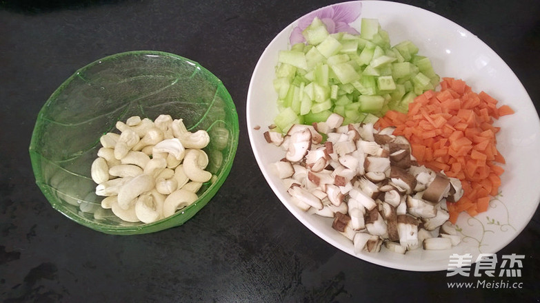 腰果蔬的家常做法