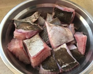 食补养生老板鱼炖豆腐