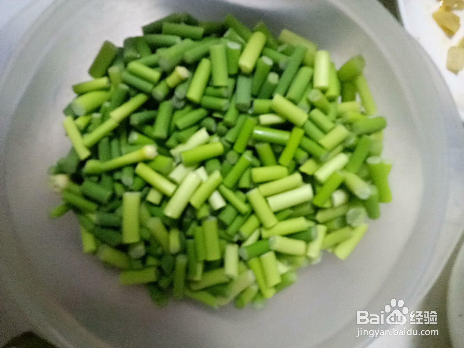 蒜薹炒豆干肉丁