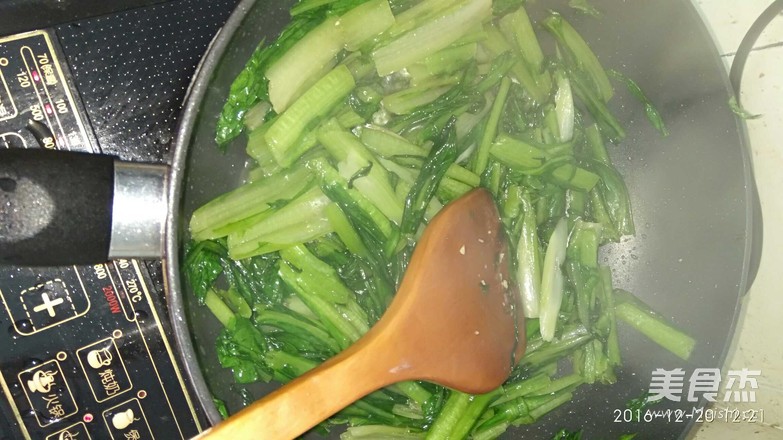 清炒苦唛菜的做法