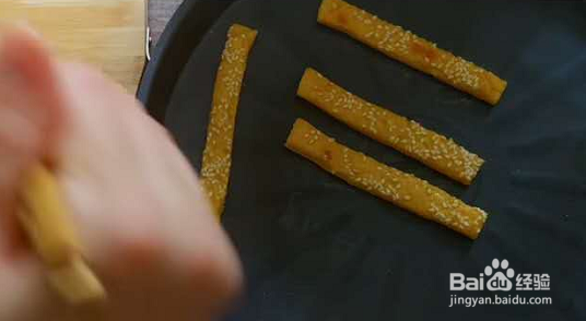 自制红薯芝麻条