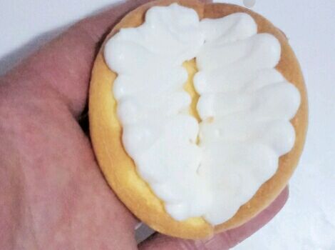 #网红美食我来做#奶油草莓小贝