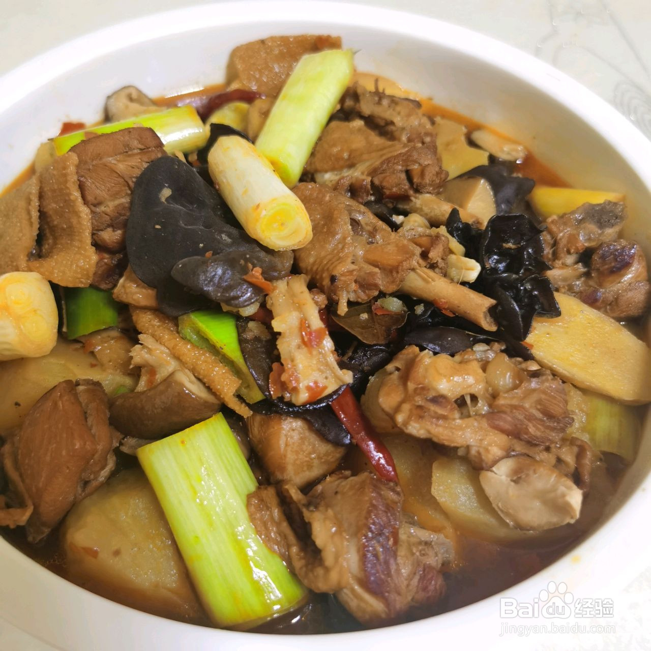 鸡肉炖宽粉的做法
