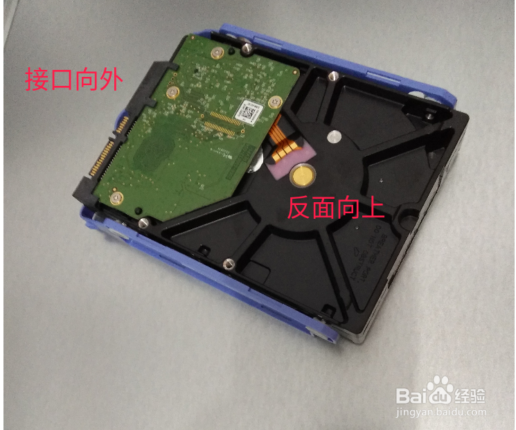 拯救者刃7000怎么加机械硬盘