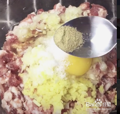 家庭版红烧狮子头