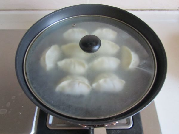 佛手瓜三鲜锅贴