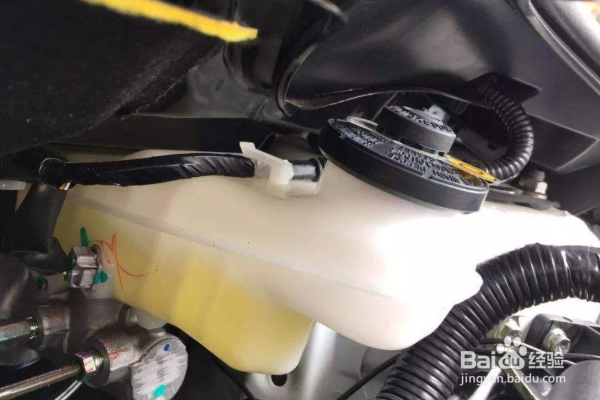 刹车油多长时间更换一次