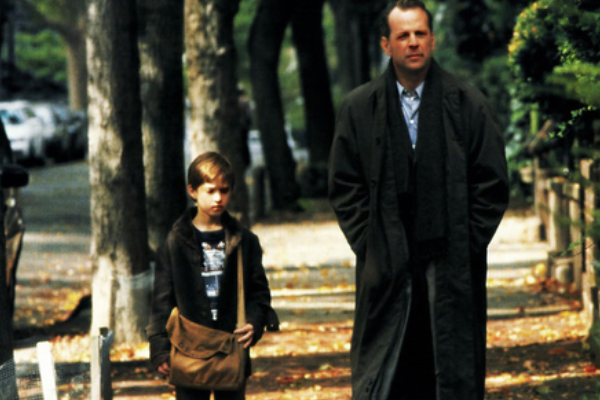 电影 灵异第六感 吓不吓人