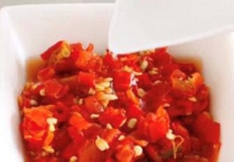 自制家庭版剁椒鱼头这样做才好吃你喜欢吗