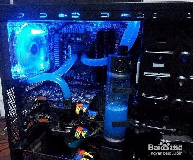 水冷水箱如何排空气