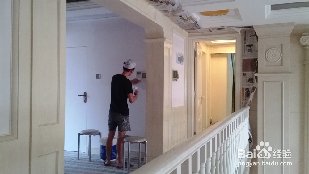 想买墙纸自己装房间，哪位有好的建议？