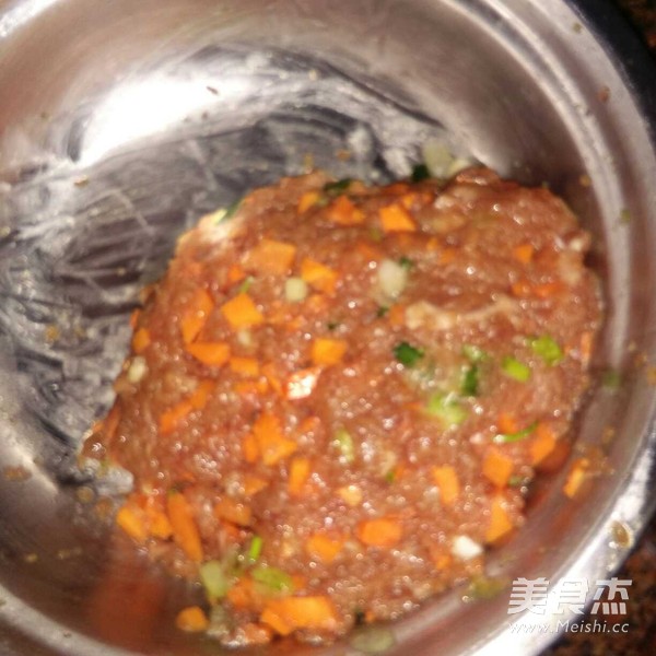 菜包肉的家常做法