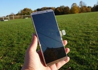 怎样用华为mate10pro拍出多彩的天空