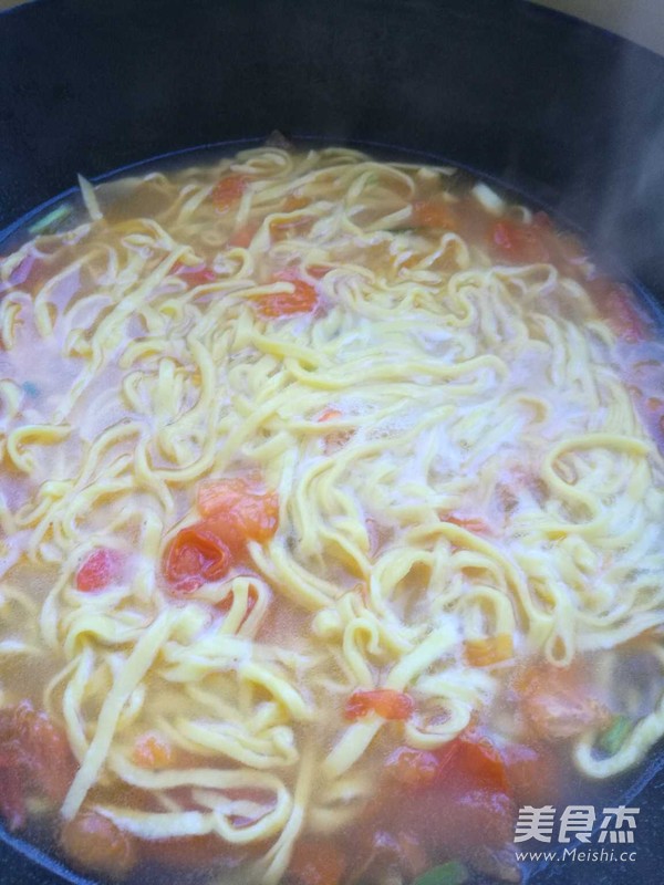 家常鸡蛋手擀面