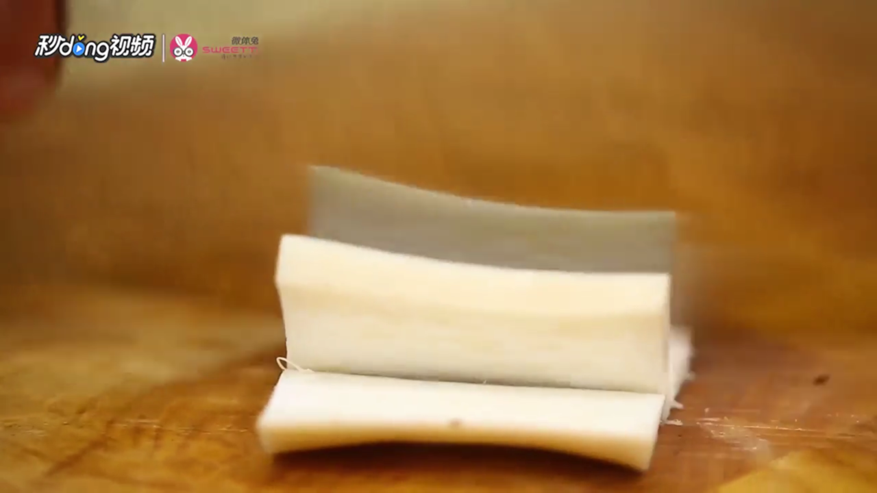 新年美食菌菇鱼头王怎样做