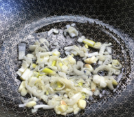 蚝油笋片的做法