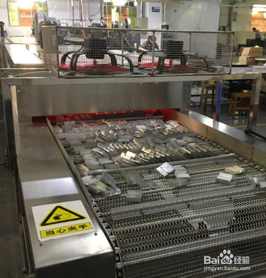 在这款压铸铝光亮清洗剂面前,油污统统不是问题!