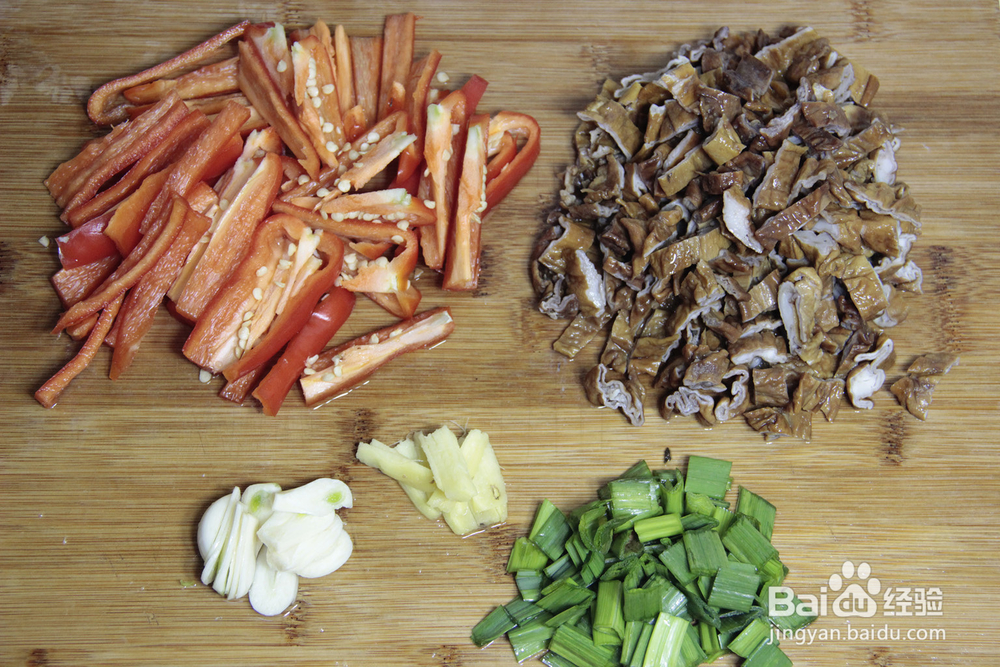 怎么做小炒腊猪肠?