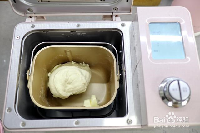 酥香柔软牛角小面包