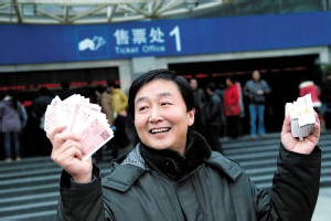 春运火车票组团购票有哪些要求、团队购票好吗？