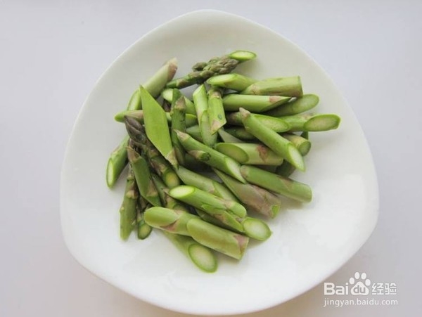 芦笋炒肉的制作方法