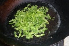 苦瓜炒鸡蛋