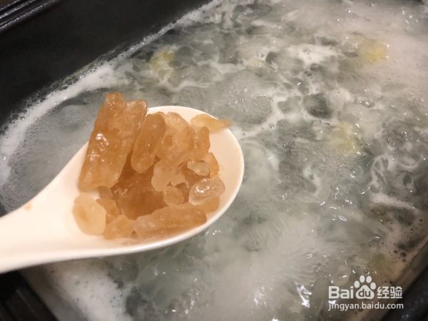 冰糖木瓜雪耳糖水