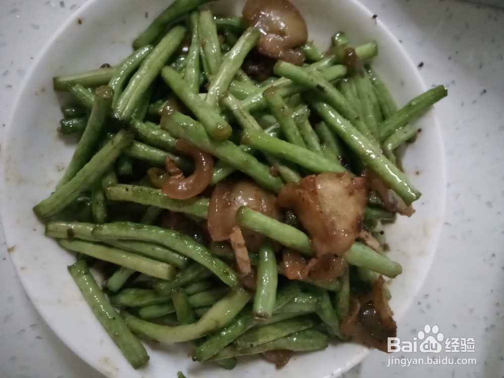 家常豆角炒猪肥肉