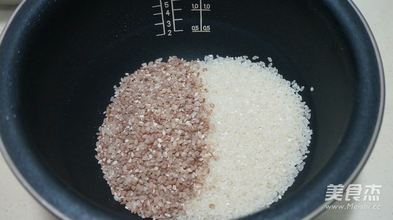 红粳米饭的做法